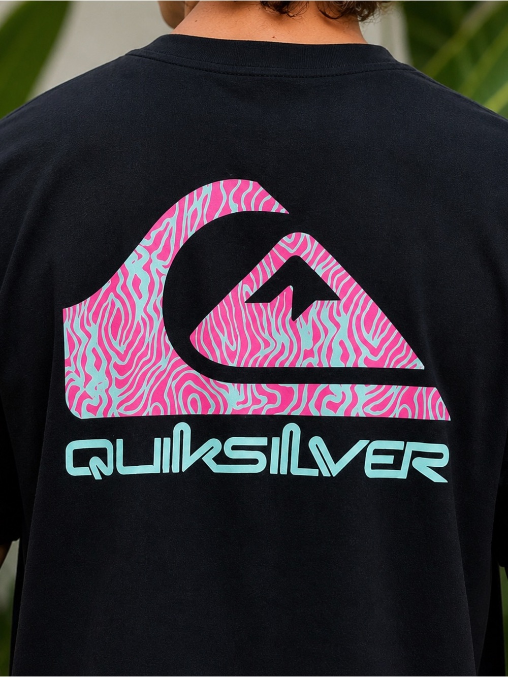 Quiksilver Zebra Logo Graphic Tee Black Pink Surf Shirt NWT XL